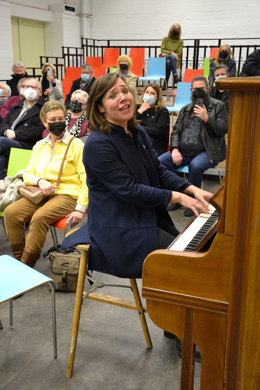 Foto: Stefanie Hempel: Finale mit "Imagine" (aber nicht auf dem weißen Klavier)