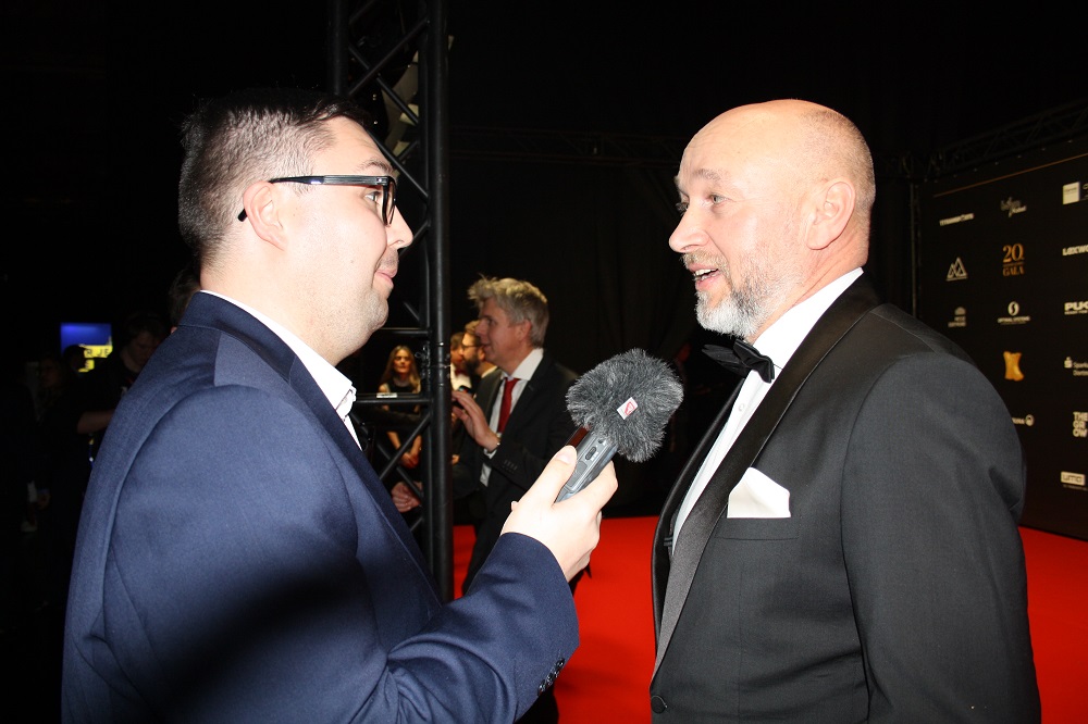 Foto: Leon Gronwald im Gespräch mit Christian Vosseler