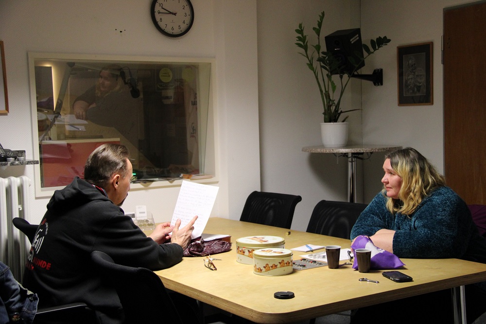Foto: Gary Niggins und Anja Kohlhage in unserem Studio (Foto: Gary Niggins)