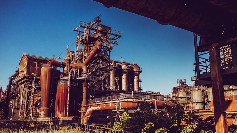 Foto: Filmreife Kulisse: Der Landschaftspark Duisburg-Nord verwandelt sich im Juli und August in ein Sommerkino (Foto: Ravi Sejk / Ruhr Tourismus GmbH)