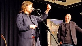 Foto: Stefanie Hempel und Frank Goosen am 20. Februar 2022 auf dem Kulturgut Haus Nottbeck