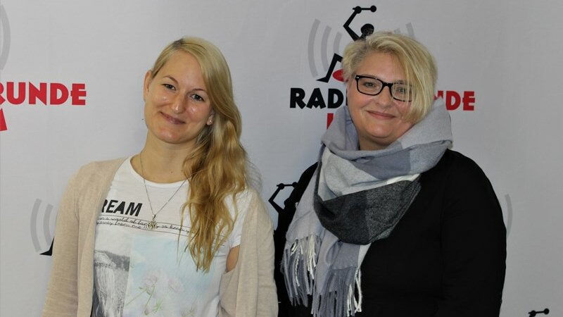 Foto: Sarah Cintamani Marhöfer und Beate Cibulski (r.)