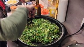 Foto: Für den guten Zweck wurde am 14. März indisch gekocht (Foto: Bettina Grote)