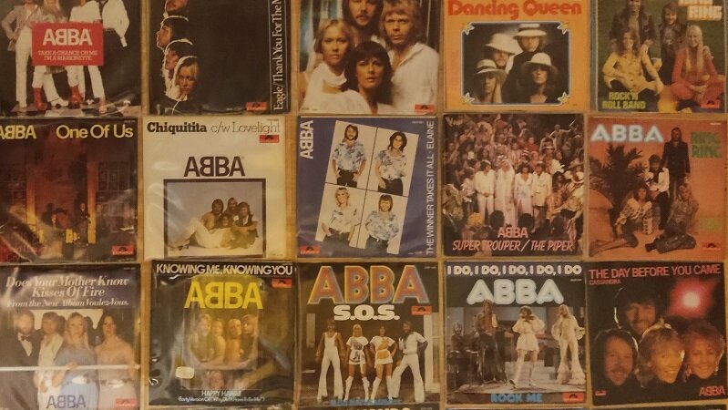 Abba und ein Teil ihrer Singles Foto: Abba und ein Teil ihrer Singles