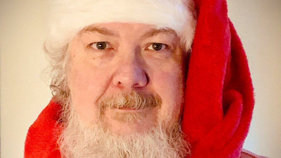 Martin Begett findet - zumindest heute - Weihnachten zum Lachen... Foto: Martin Begett findet - zumindest heute - Weihnachten zum Lachen...